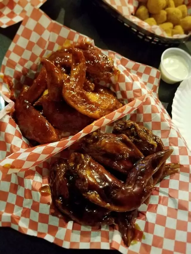 Wings Cafe Westport