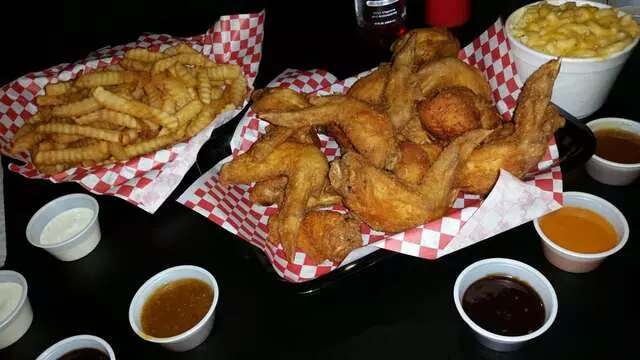 Wings Cafe Westport