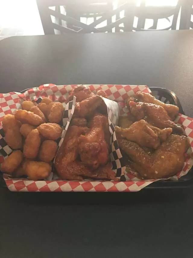 Wings Cafe Westport