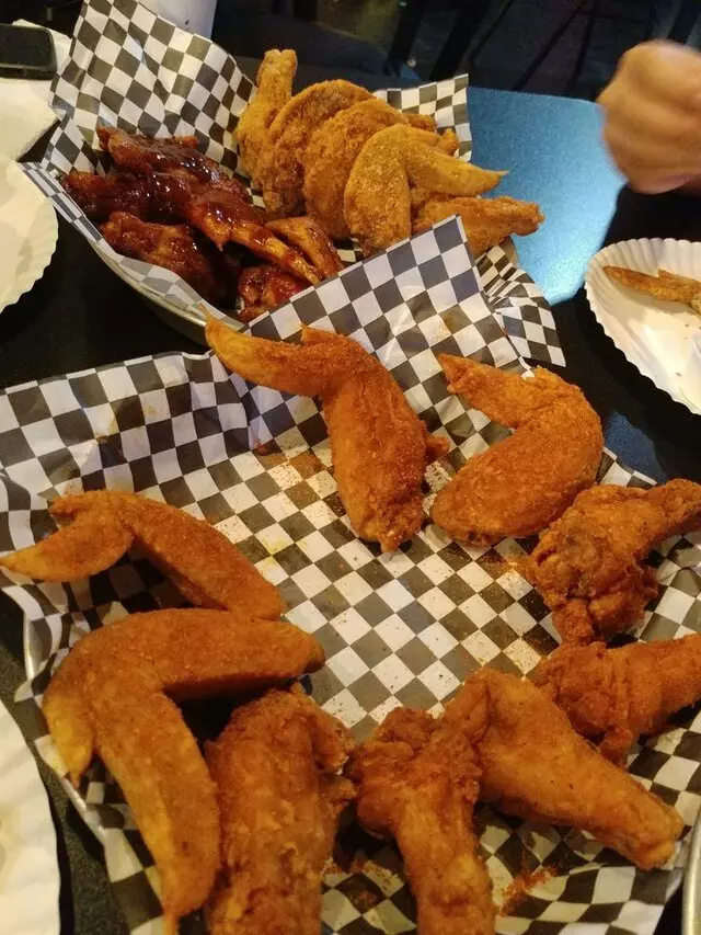 Wings Cafe Westport