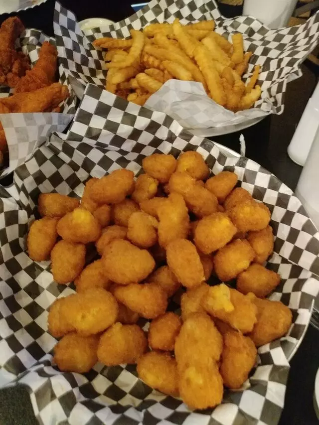 Wings Cafe Westport