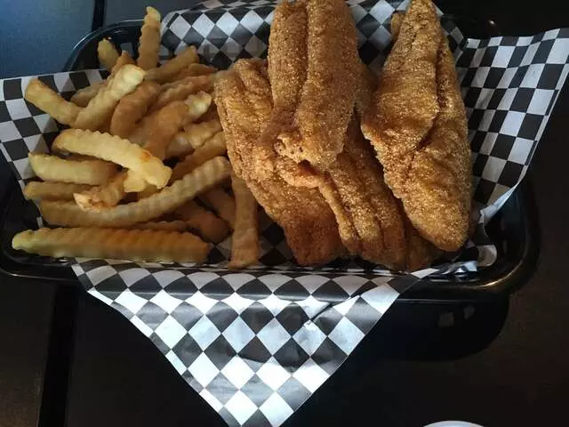 Wings Cafe Westport
