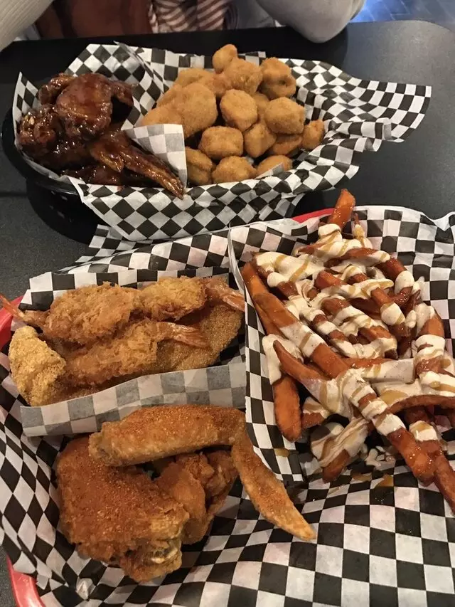 Wings Cafe Westport