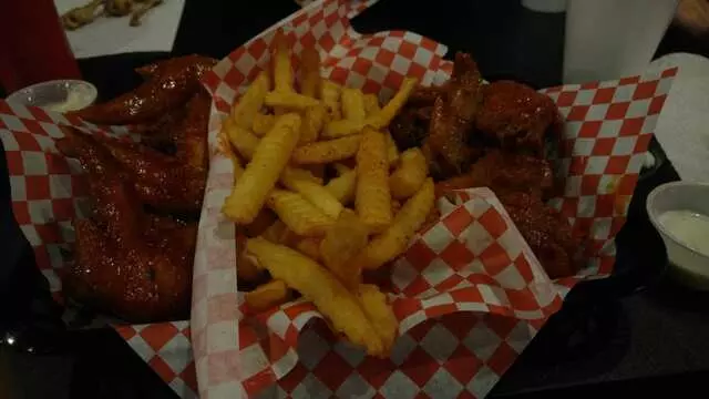 Wings Cafe Westport