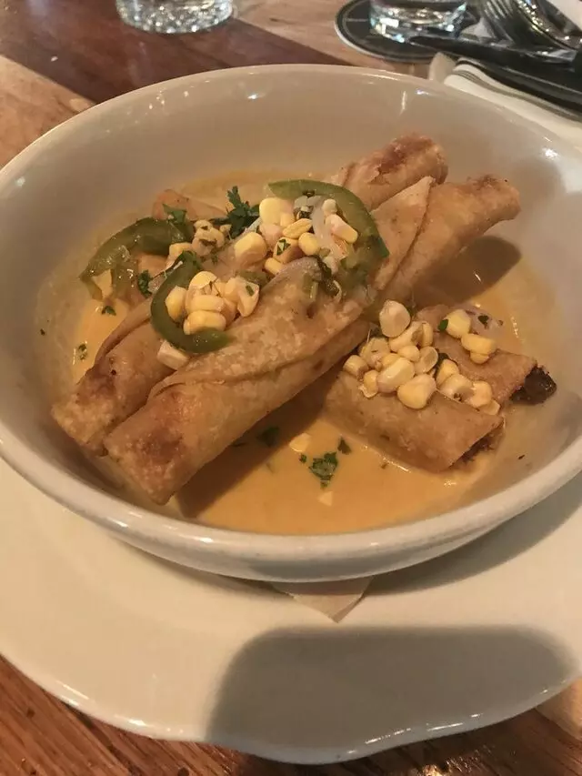 Port Fonda