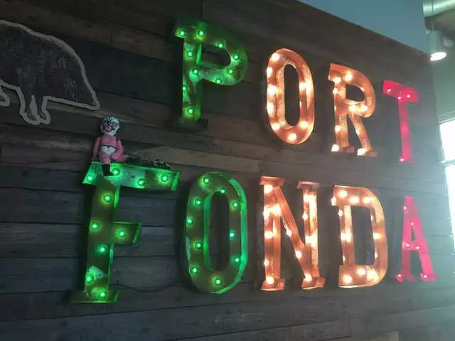 Port Fonda