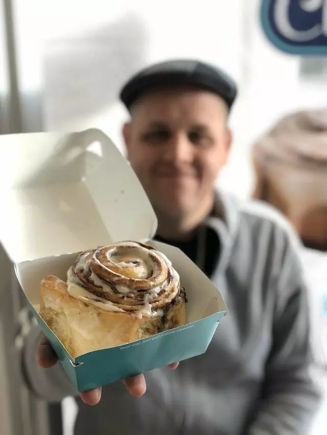 Auntie Anne’s Cinnabon