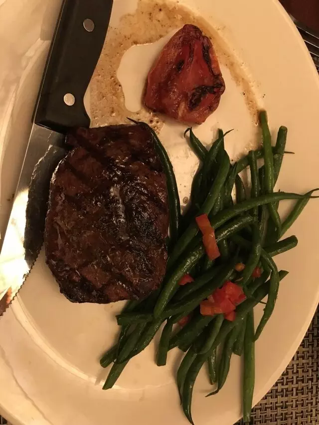 McCormick & Schmick’s Seafood & Steaks