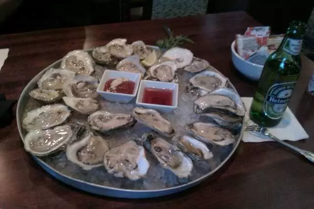 McCormick & Schmick’s Seafood & Steaks
