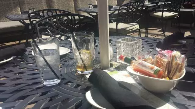 McCormick & Schmick’s Seafood & Steaks