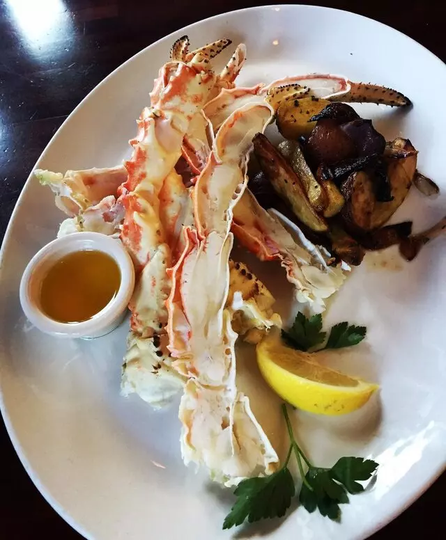 McCormick & Schmick’s Seafood & Steaks