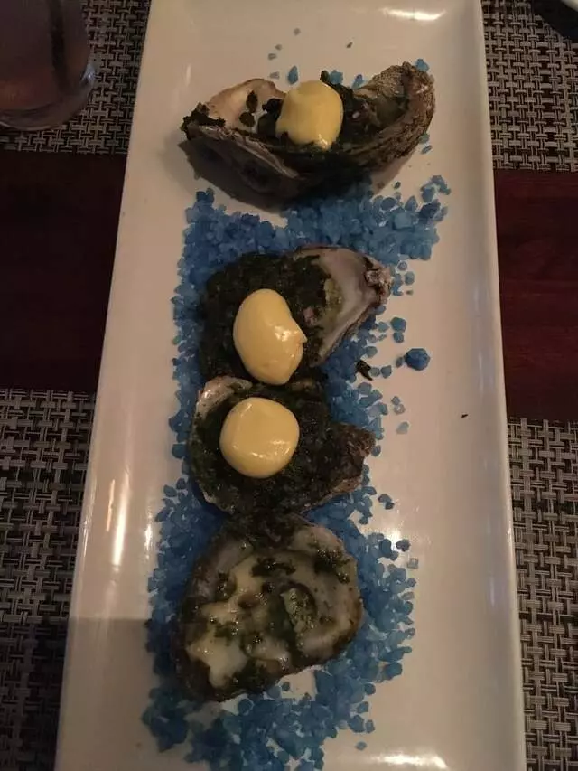 McCormick & Schmick’s Seafood & Steaks