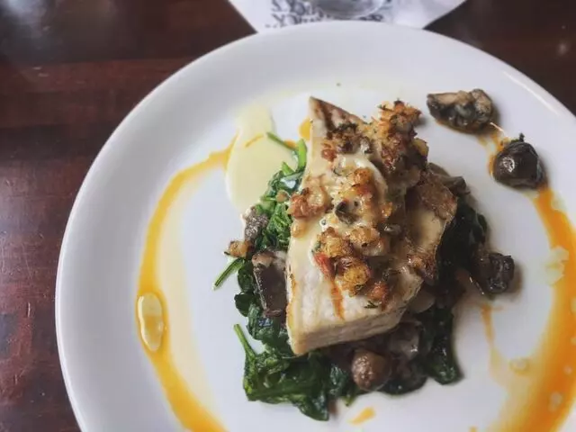 McCormick & Schmick’s Seafood & Steaks