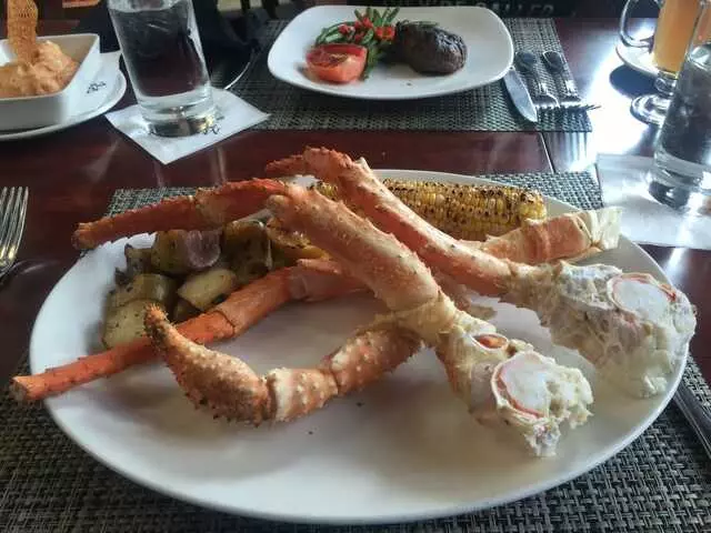 McCormick & Schmick’s Seafood & Steaks