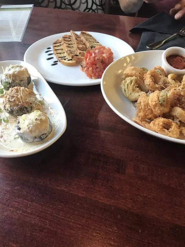 McCormick & Schmick’s Seafood & Steaks