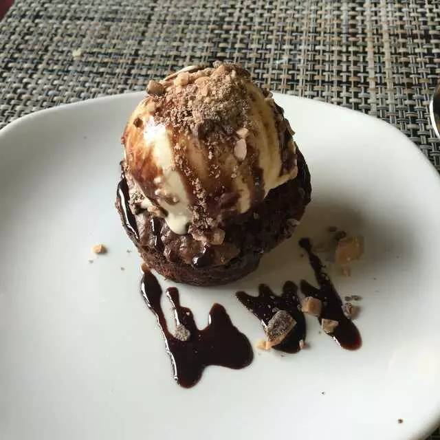 McCormick & Schmick’s Seafood & Steaks