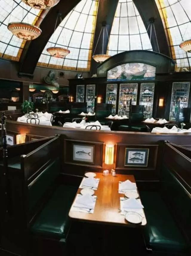 McCormick & Schmick’s Seafood & Steaks