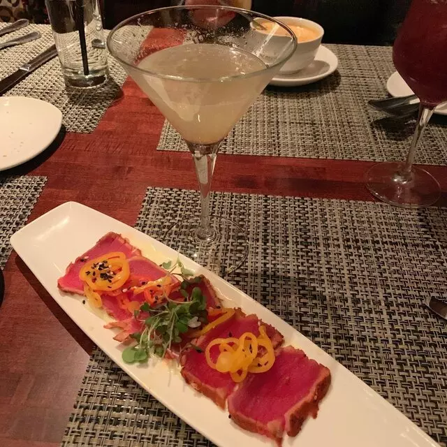 McCormick & Schmick’s Seafood & Steaks