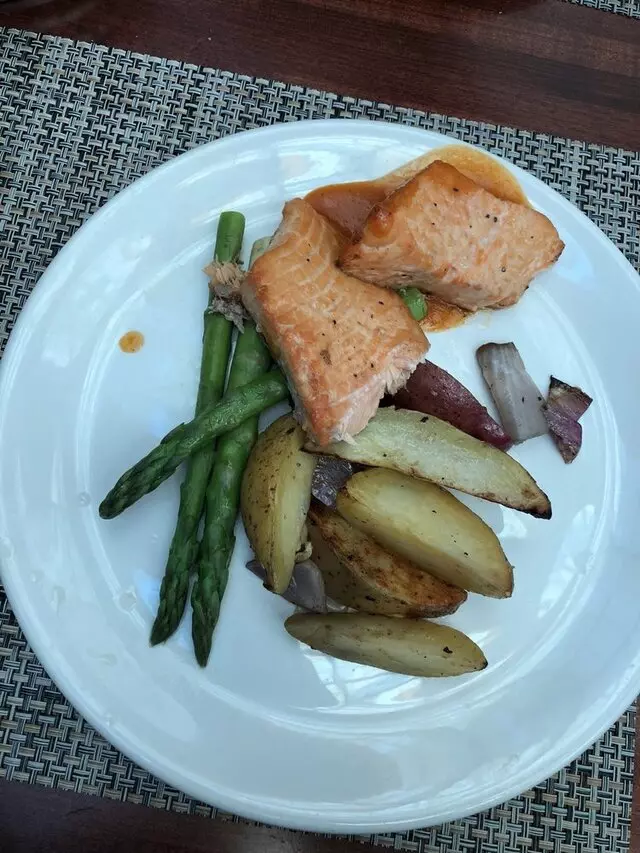 McCormick & Schmick’s Seafood & Steaks