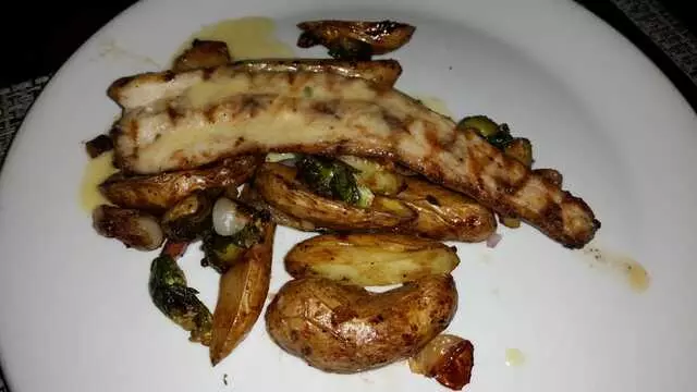 McCormick & Schmick’s Seafood & Steaks