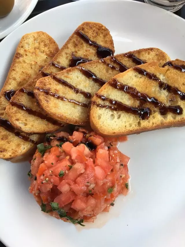 McCormick & Schmick’s Seafood & Steaks
