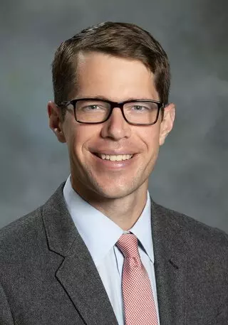 Ryan M Neff, MD