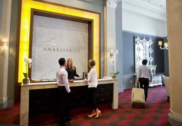 Ambassador Hotel Kansas City, Autograph Collection