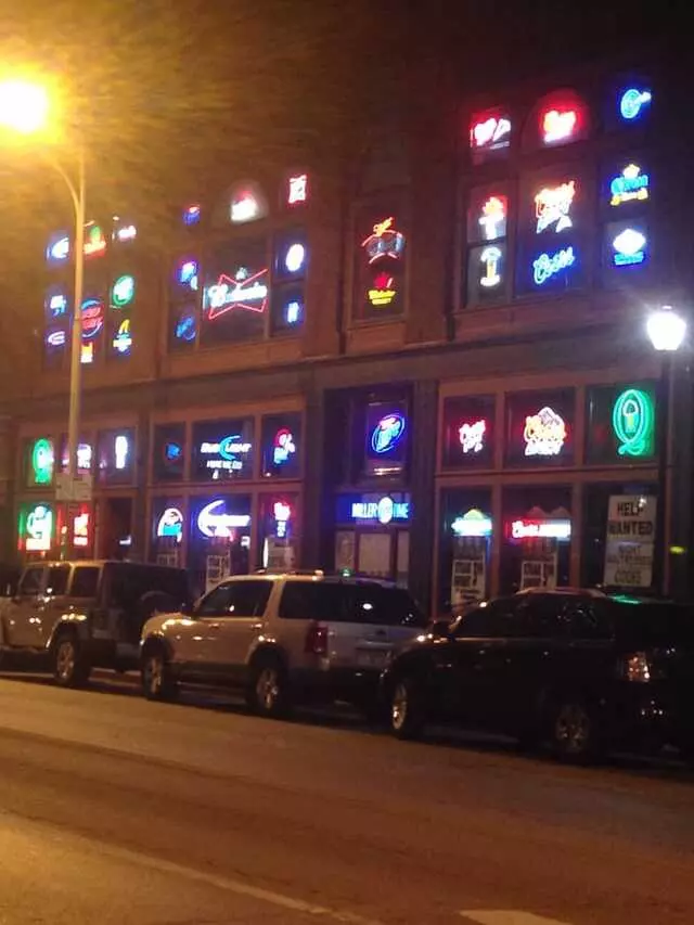 The Quaff Bar & Grill