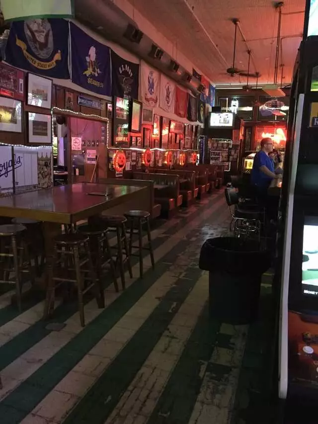 The Quaff Bar & Grill
