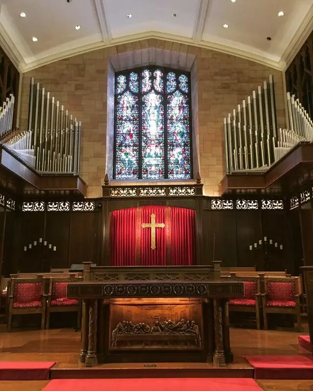 Country Club Christian Church