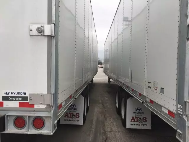 AT&S