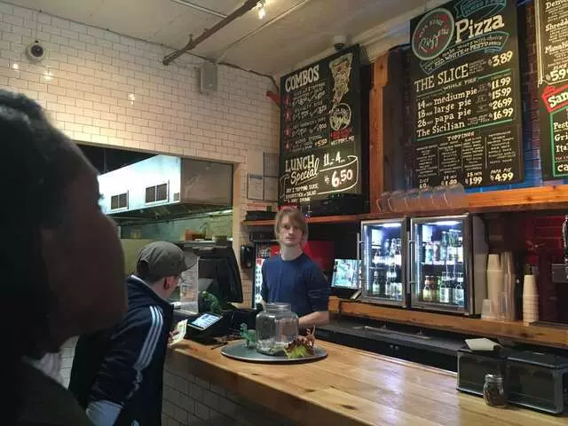 Papa Keno’s Pizzeria