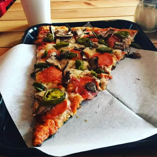 Papa Keno’s Pizzeria
